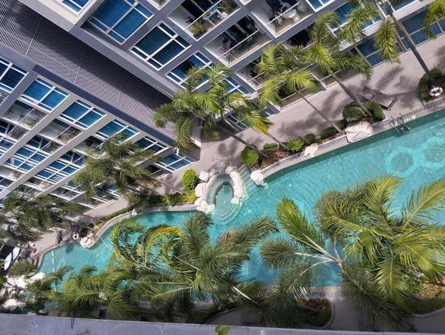 2 Bedrooms Near Pattaya Beach Екстериор снимка