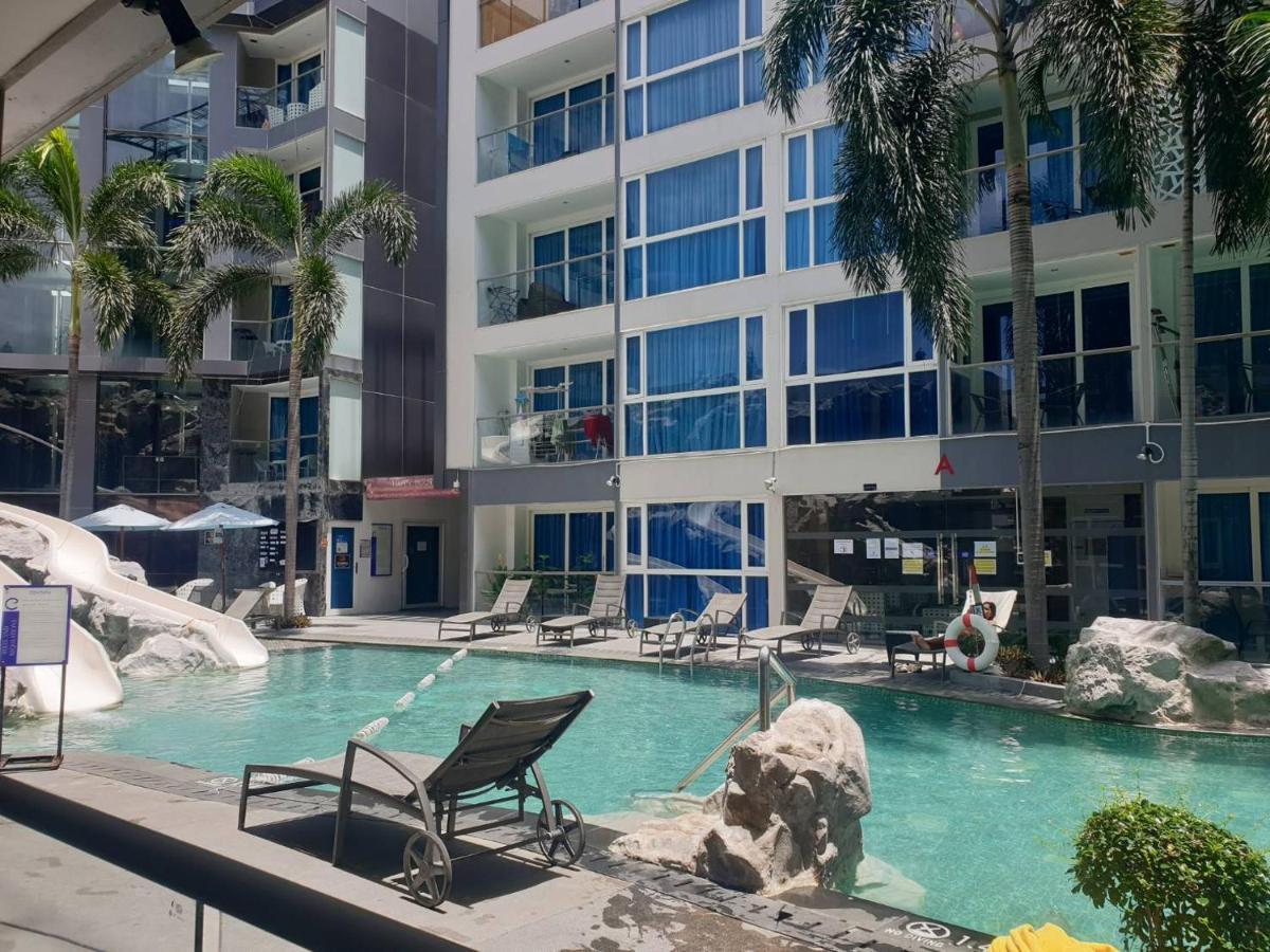 2 Bedrooms Near Pattaya Beach Екстериор снимка