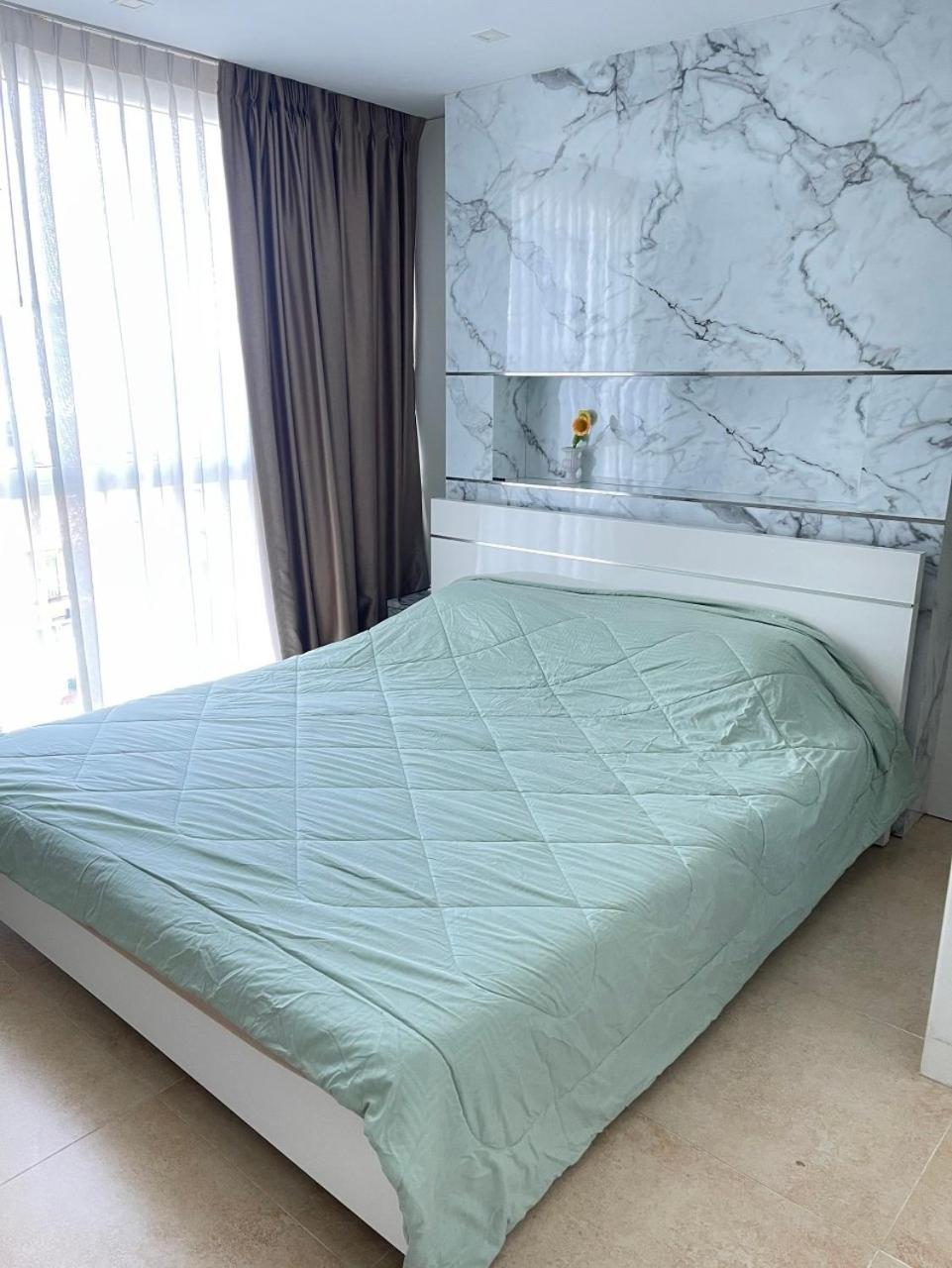 2 Bedrooms Near Pattaya Beach Екстериор снимка