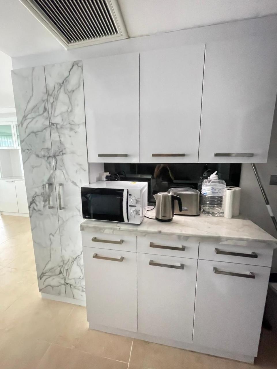 2 Bedrooms Near Pattaya Beach Екстериор снимка